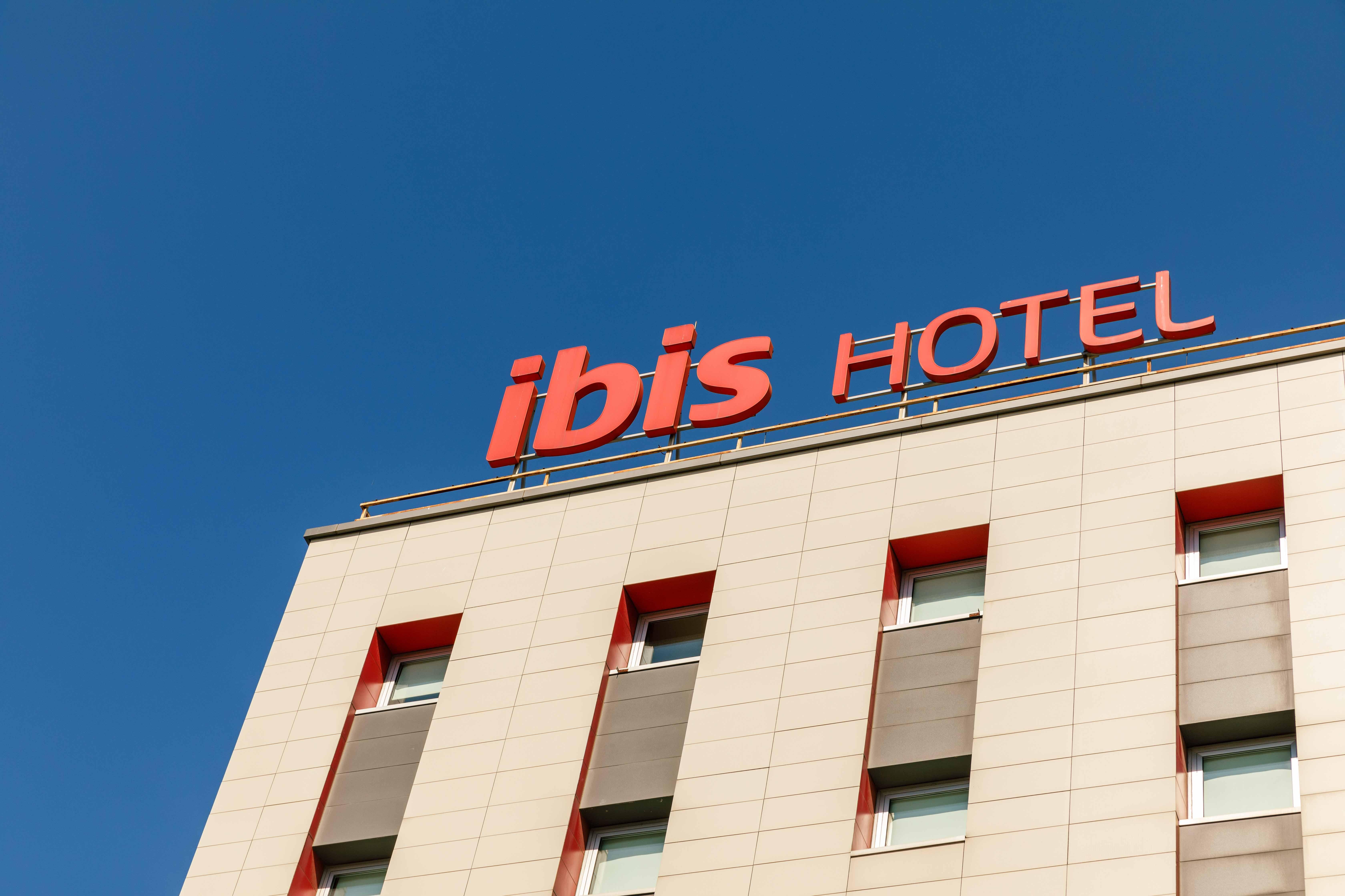 Ibis Istanbul Esenyurt Hotel Exterior photo